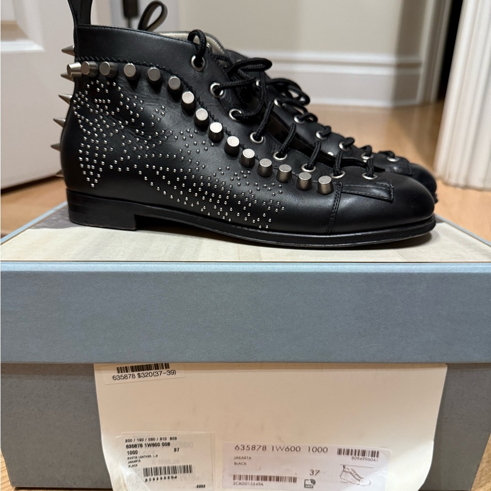 Gucci leather bootie Jakarta Black size 37